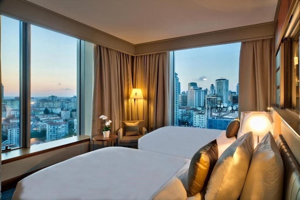 Зображення Renaissance Polat Istanbul Hotel 5*
