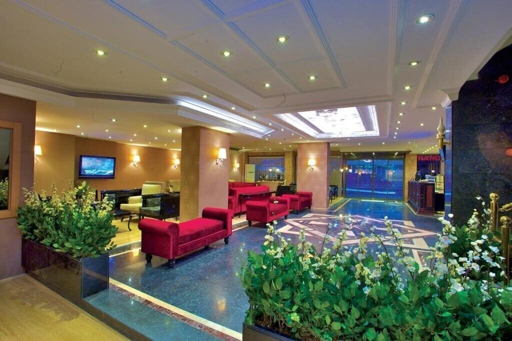 Hotel Grand Emin 3*