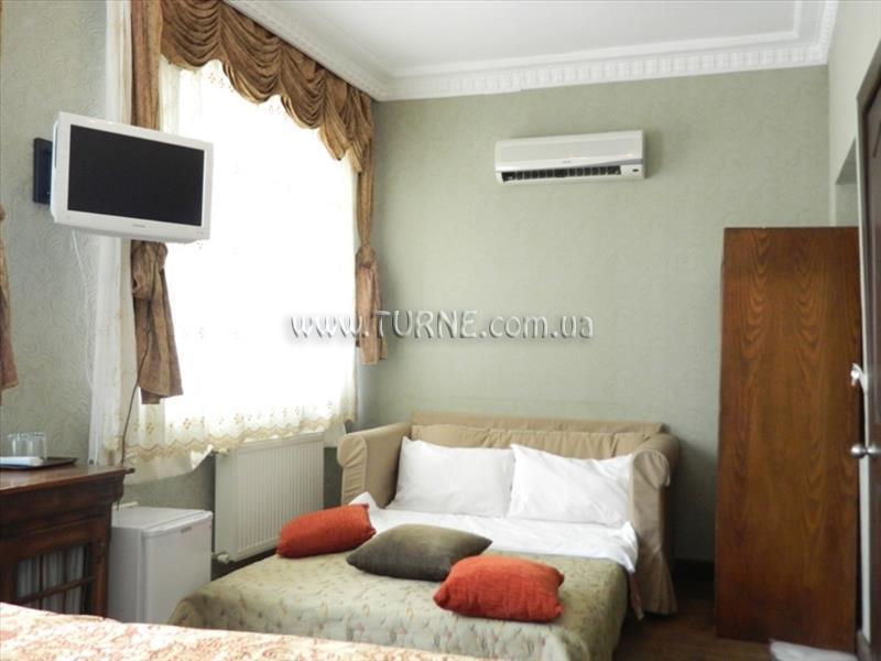 Hotel Apricot Hotel 2*