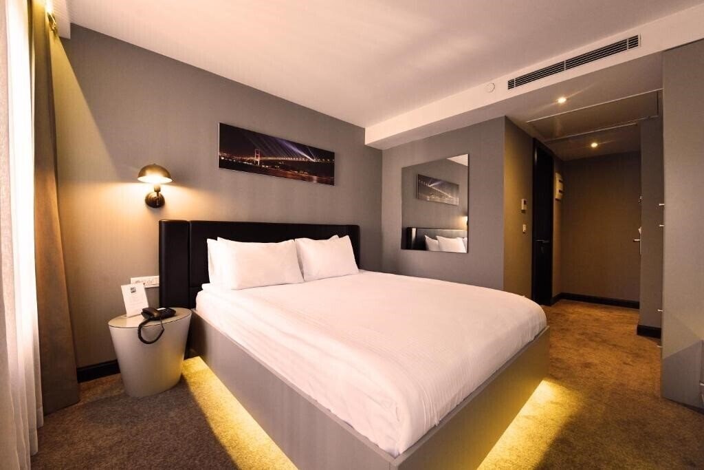 Фото Inncity Hotel Nisantasi 3*