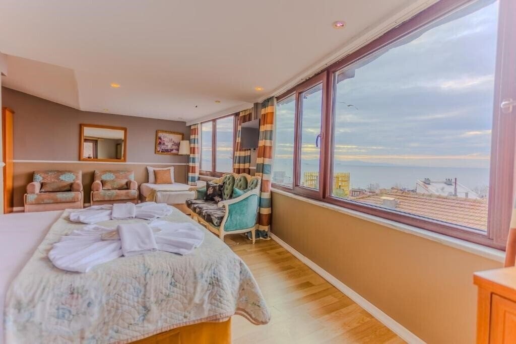 Картинка Hotel Tashkonak Istanbul 3*