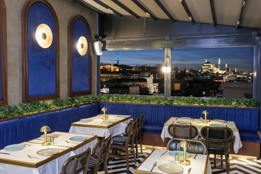 Zdjęcie Glamour Hotel 2*