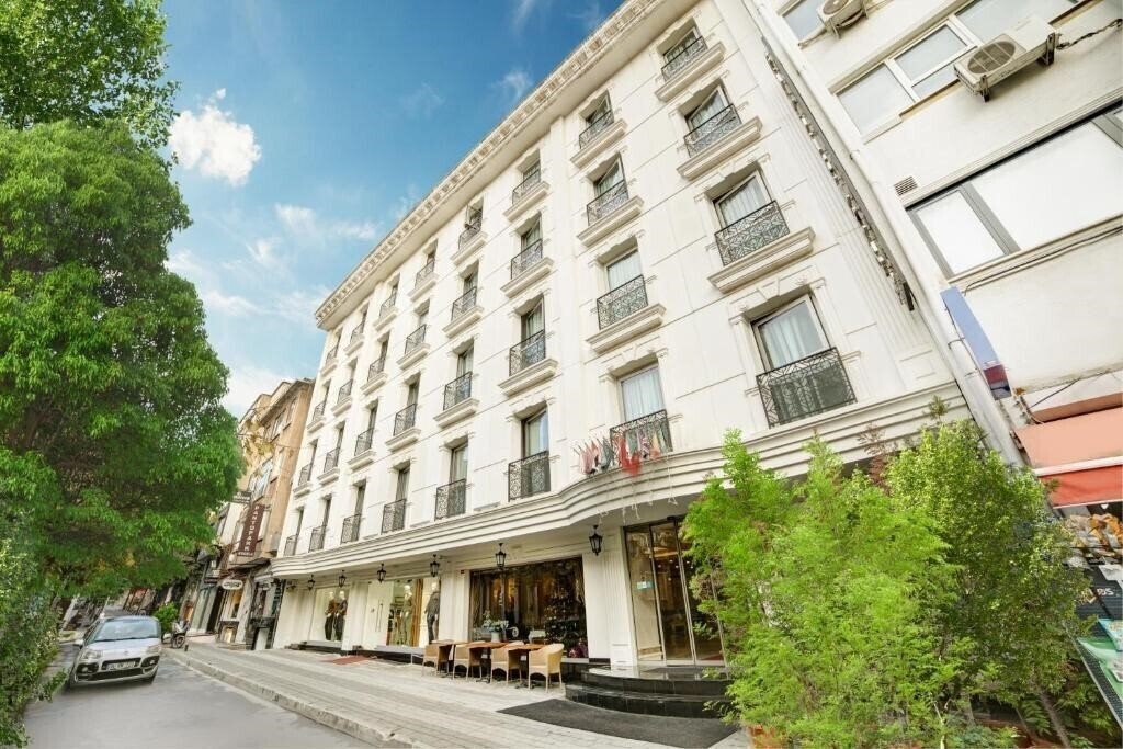 Отель Halifaks Hotel 4*