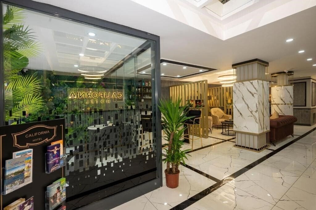 Zdjęcie California Istanbul 3*