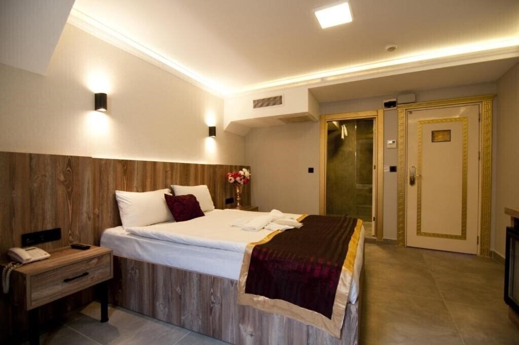 Zdjęcie Vali Konak Hotel 4*