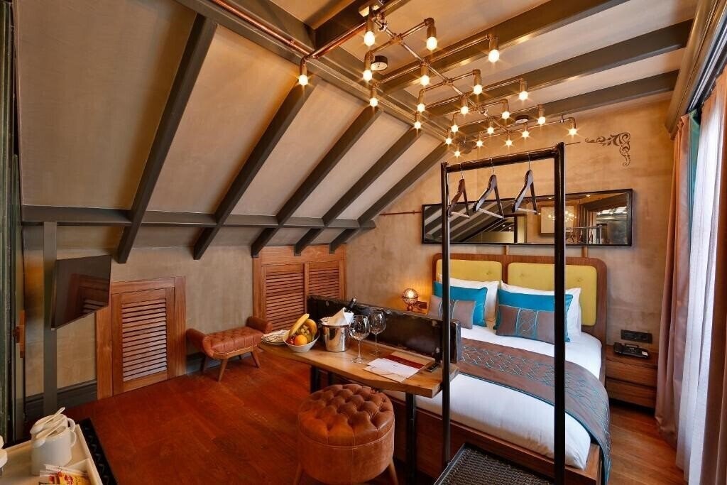 Готель Sanat Hotel Pera 3*