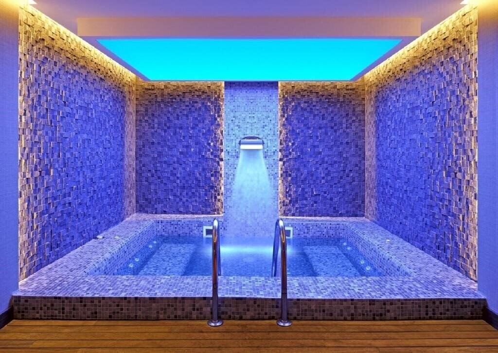 Zdjęcie Fraser Place Anthill Istanbul 4*