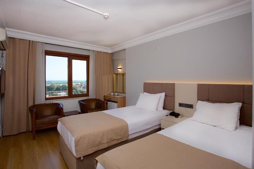 Hotel Grand Ant Hotel (ex. Ant Hotel, Yenikapi Grand Ant Hotel) 3*