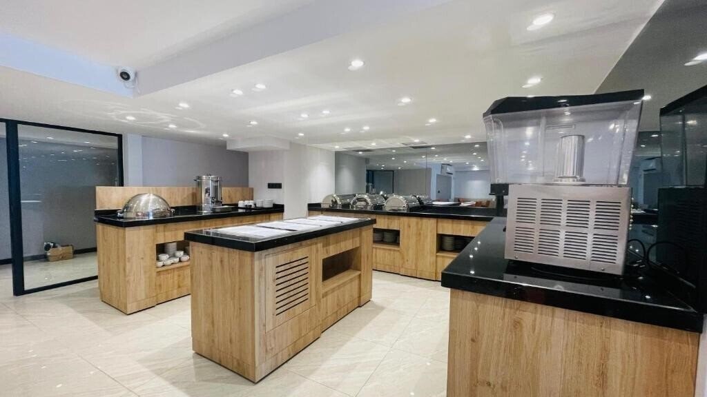 Zdjęcie Osmanbey Fatih Hotel 3*