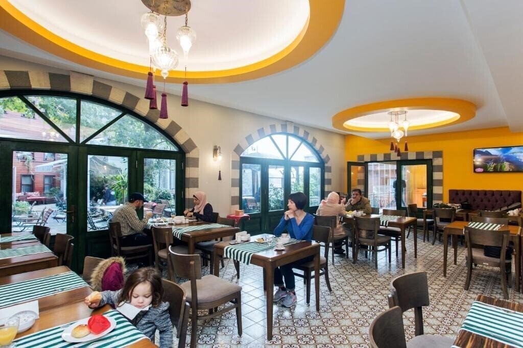 Zdjęcie Garden House Hotel (ex. Garden House Istanbul) 4*