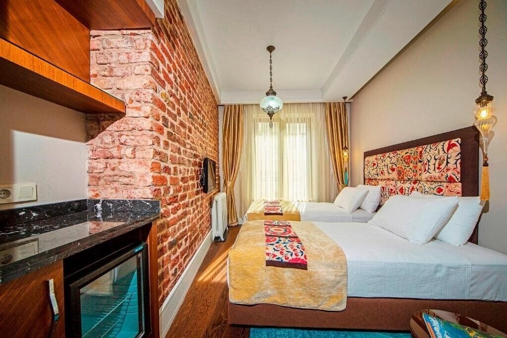 Фото Azade Suites 3*