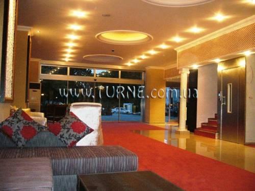 Zdjęcie City Wall Hotel 3*