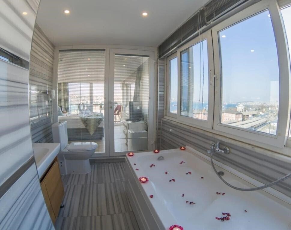 Zdjęcie Grand Esen Hotel (ex. Esen Hotel) 3*