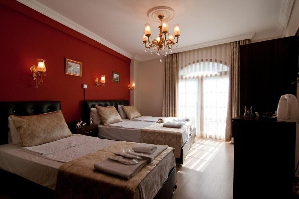 Отель Magnificent Hotel 3*