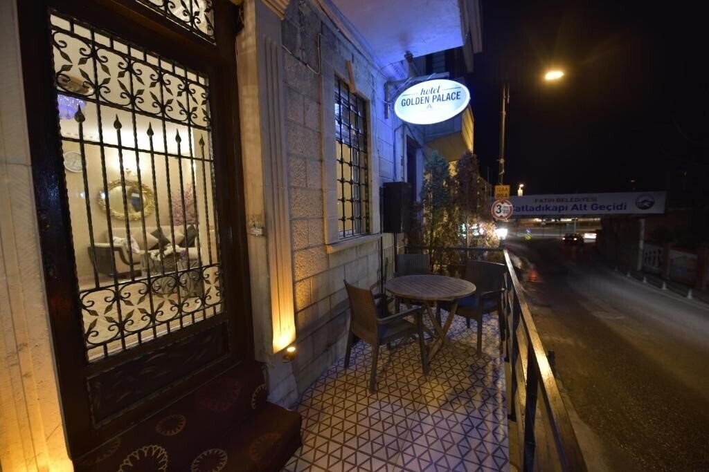 Hotel Golden Palace Hotel 3*