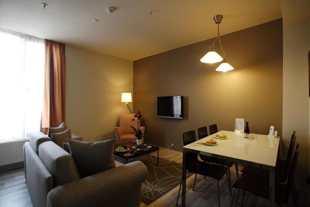 Отель Home Stay Home Sisli 3*