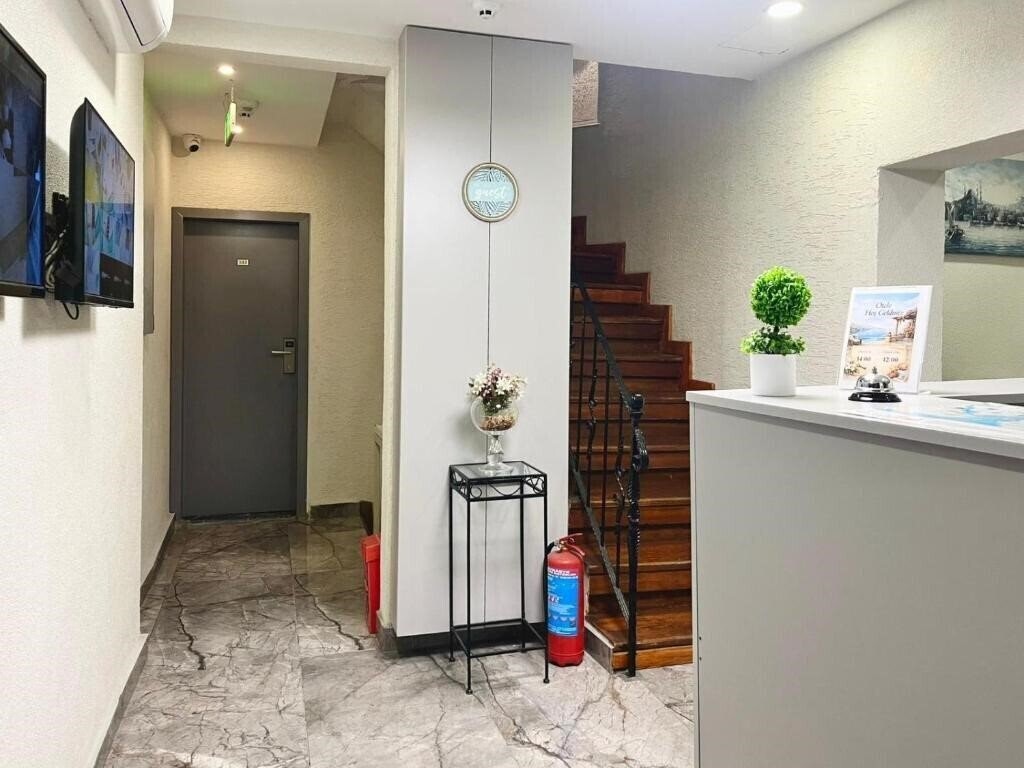 Фото Hot Suites Taksim 3*