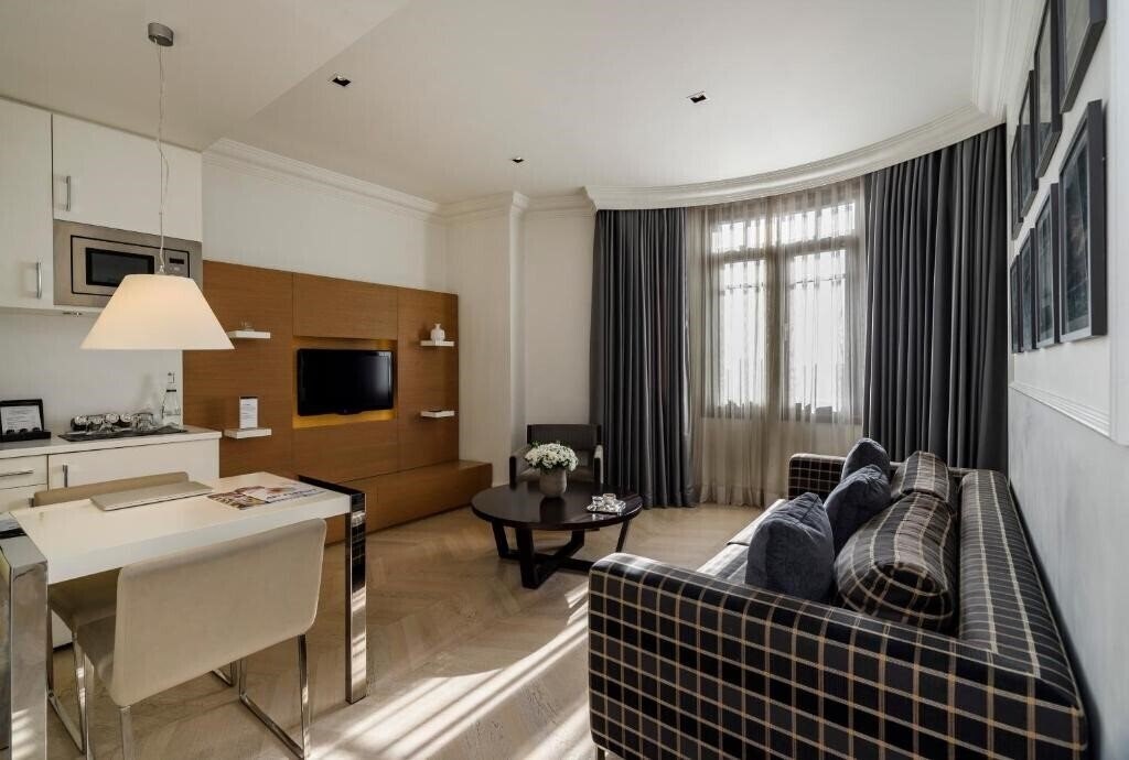 Zdjęcia Taksim 15 Suites 3*