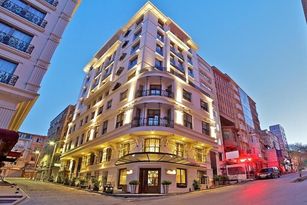 Hotel Adelmar Hotel 4*