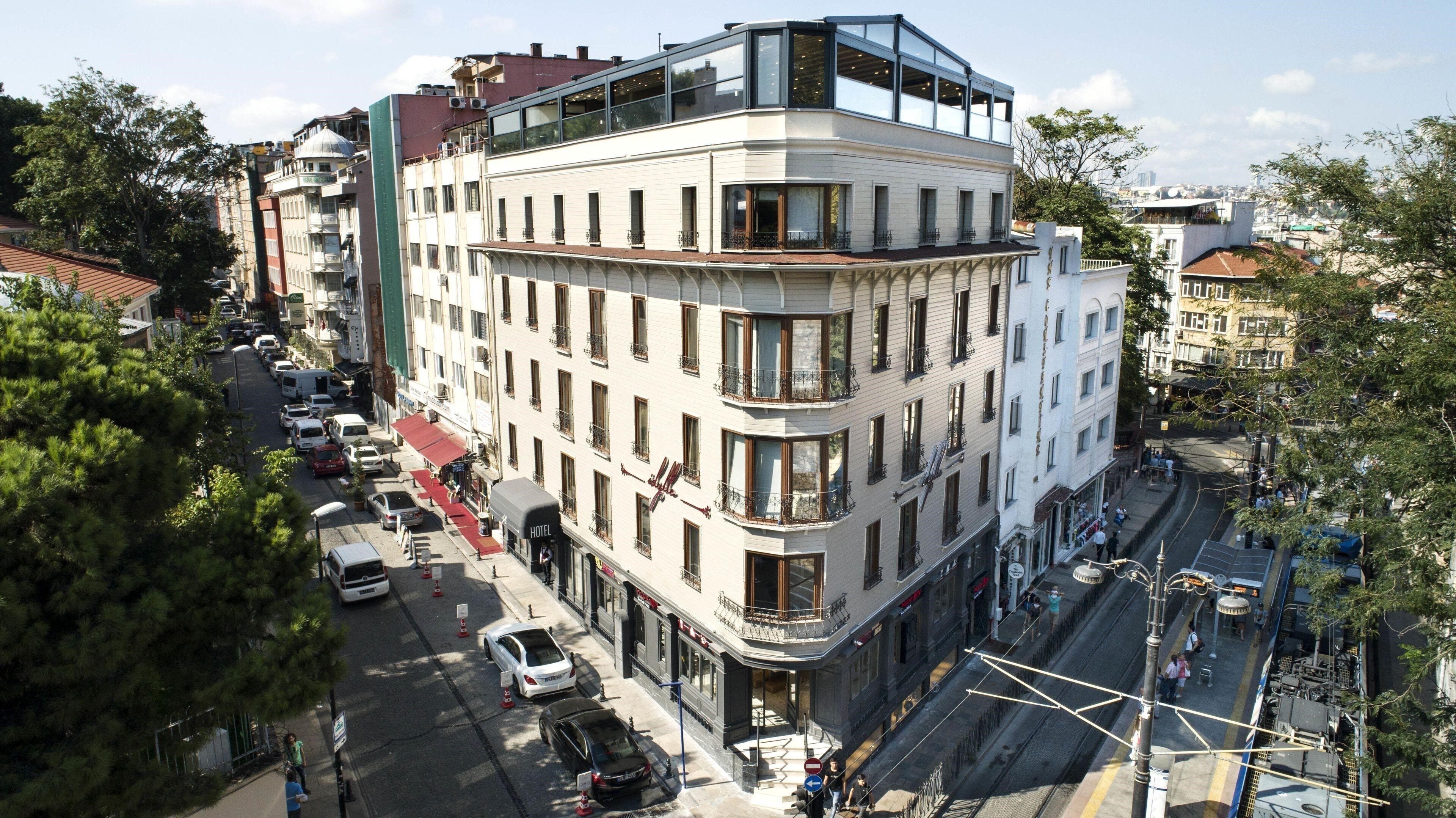 Готель Navoris Hotel (ex. Amisos Boutique) 4*