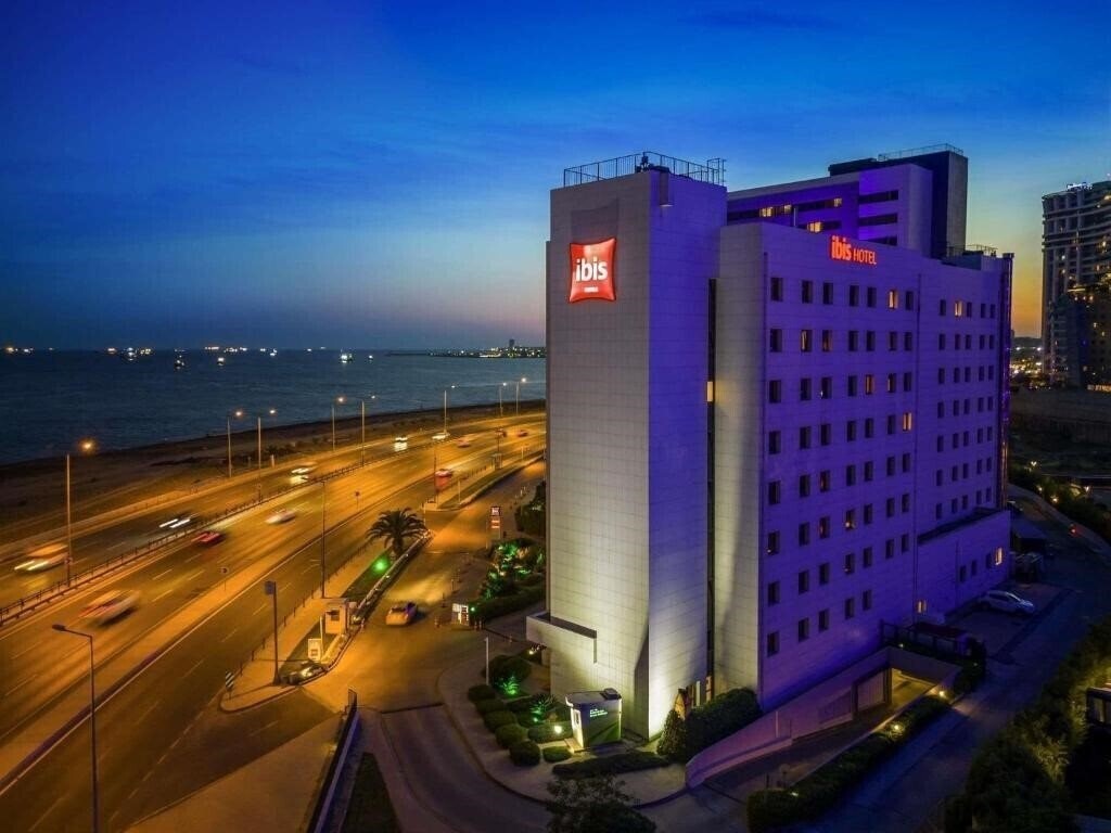 Отель Ibis Istanbul Zeytinburnu 3*