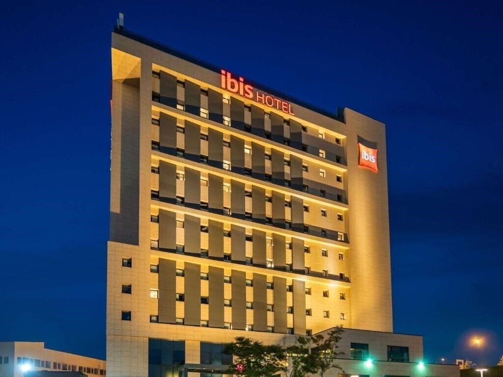 Готель Ibis Istanbul Tuzla Hotel 3*