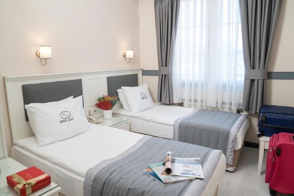 Zdjęcie Agan Hotel (ex. Hotel Agan Istanbul Sirkeci, Hotel Agan Oldcity Istanbul, Hotel Agan) 3*
