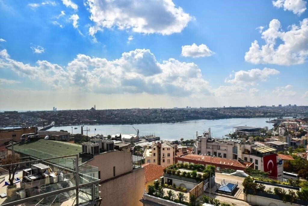 Зображення Elan 3*