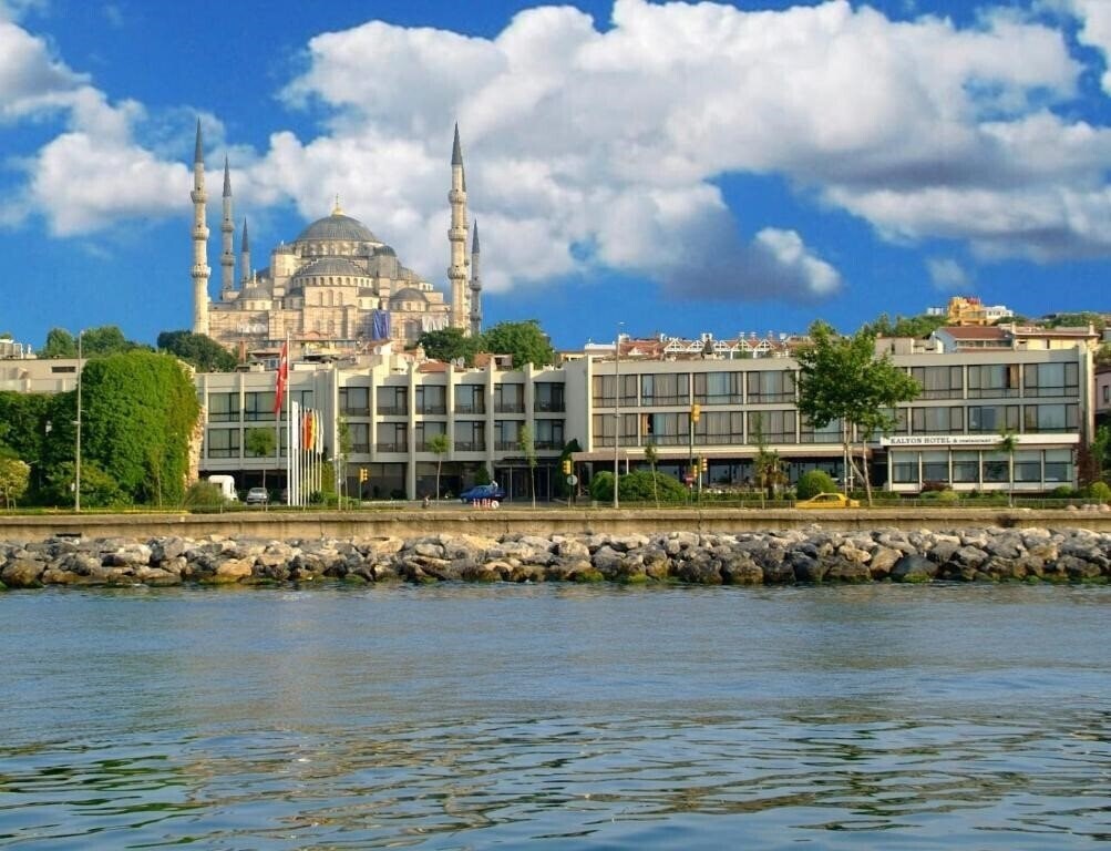 Готель Kalyon Hotel Istanbul 4*