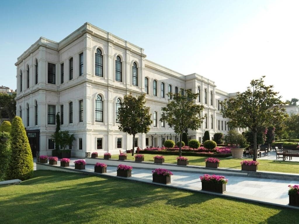 Hotel Four Seasons Bosphorus 5*