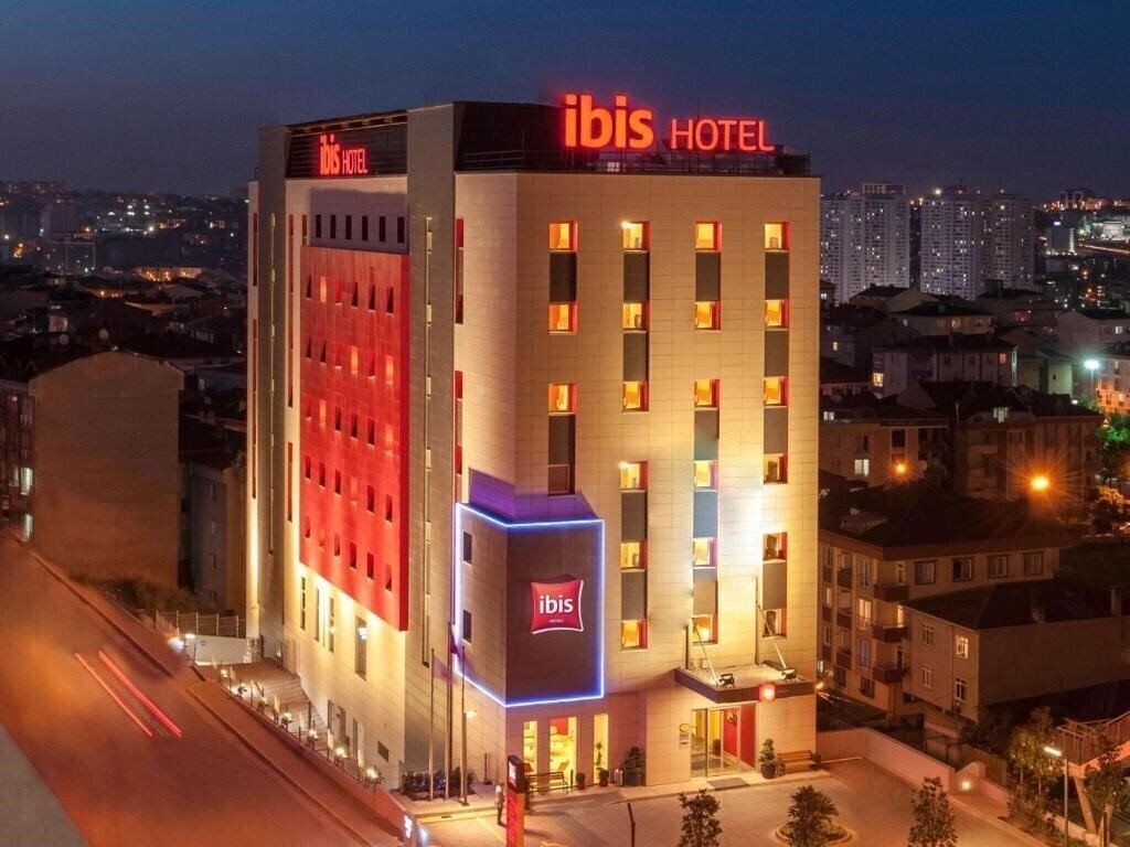 Отель Ibis Istanbul Esenyurt 3*