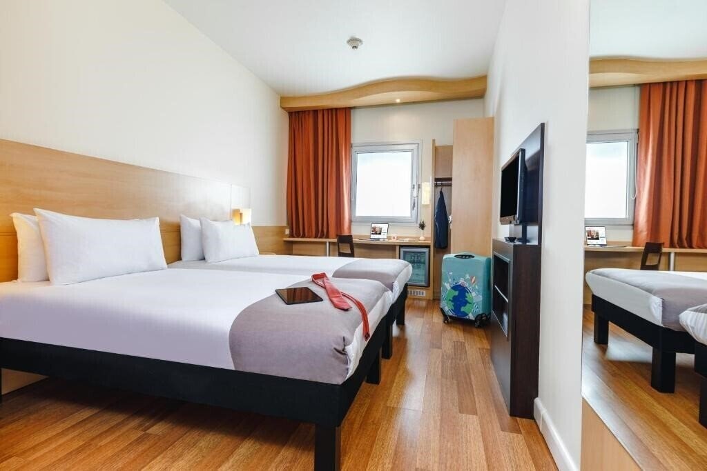 Фото Ibis Istanbul Esenyurt 3*