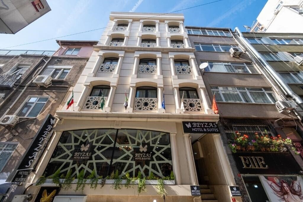 Фото Beyzas Hotels & Suites (ex. Beyzas Suites Hotel, Beyzas Boutique Hotels & Suites, Beyzas Hotel) 3*