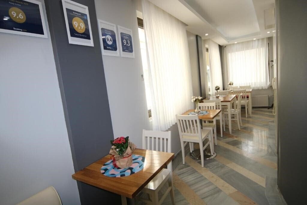 Zdjęcie Hotel Taksim Home (ex. Away Suites Boutique) 3*