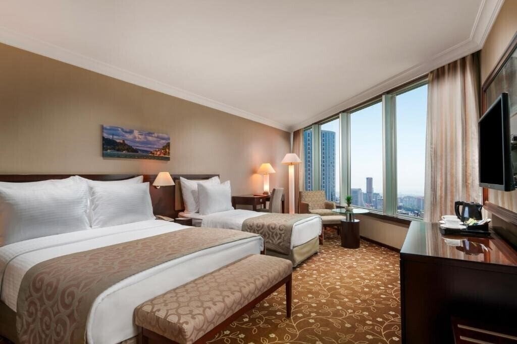 Фото Kaya Istanbul Fair & Convention Hotel (ex. Kaya Istanbul Fair & Convention Beylikduzu, Kaya Ramada Plaza) 5*