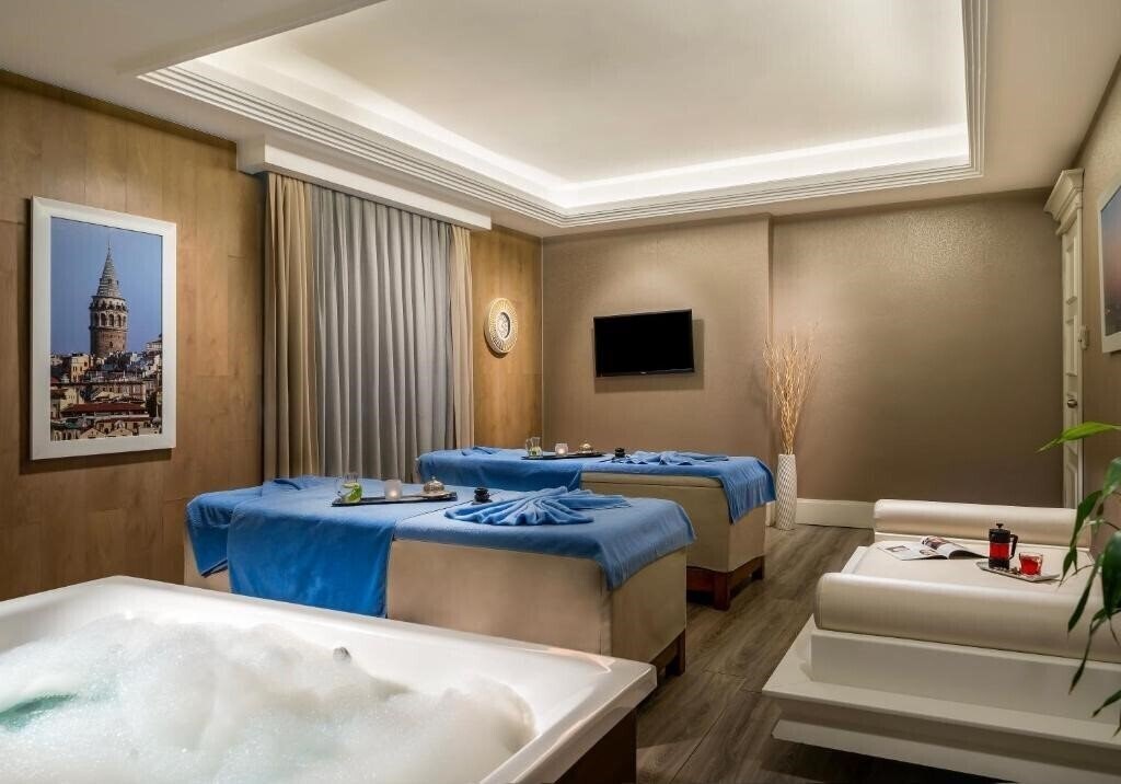 Картинка Kaya Istanbul Fair & Convention Hotel (ex. Kaya Istanbul Fair & Convention Beylikduzu, Kaya Ramada Plaza) 5*