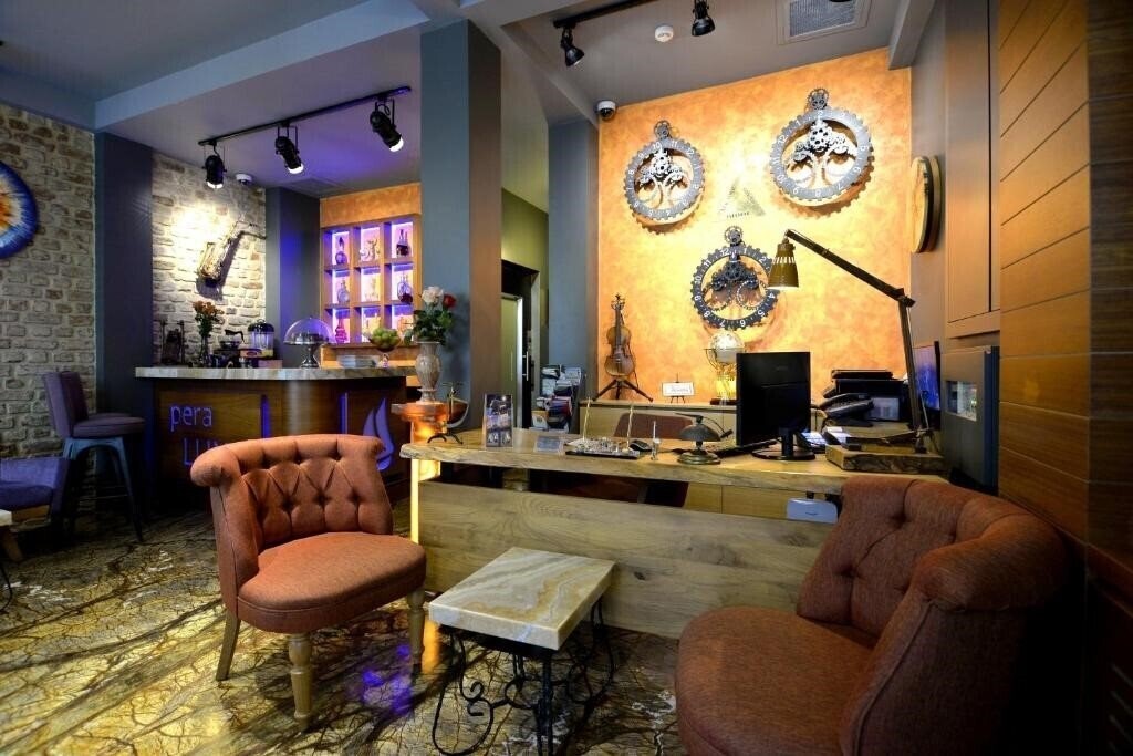 Hotel Pera Luna Residence 3*