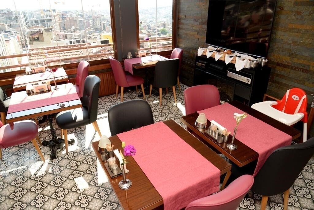 Zdjęcie Pera Luna Residence 3*