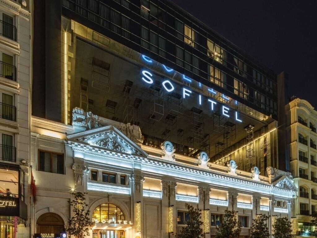 Hotel Sofitel Istanbul Taksim 5*
