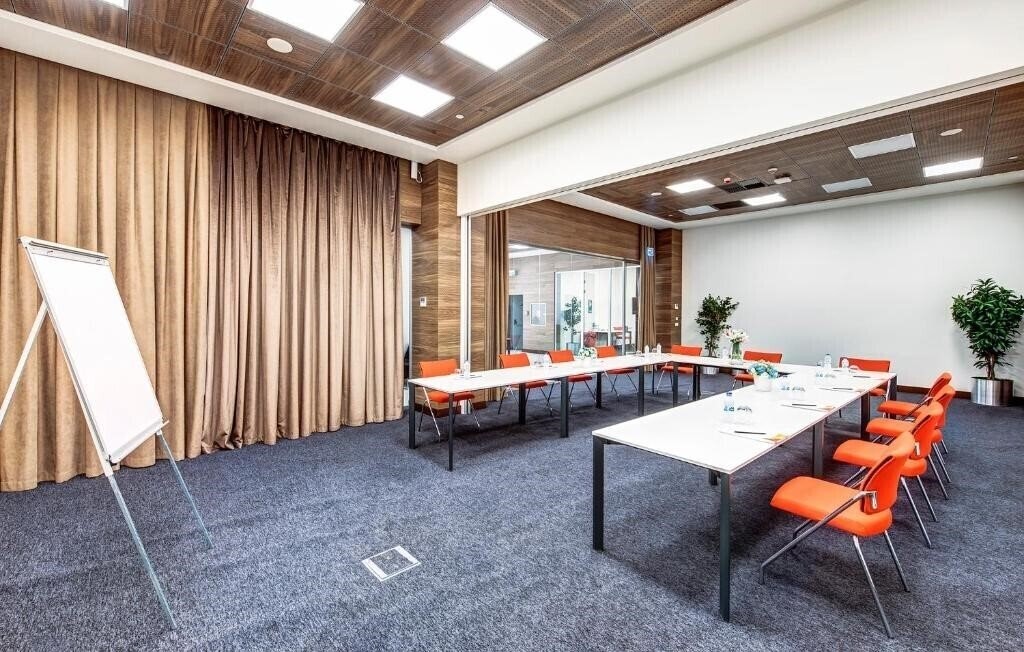 Картинка Elysium Styles Taksim (ex. Ibis Styles Taksim) 4*