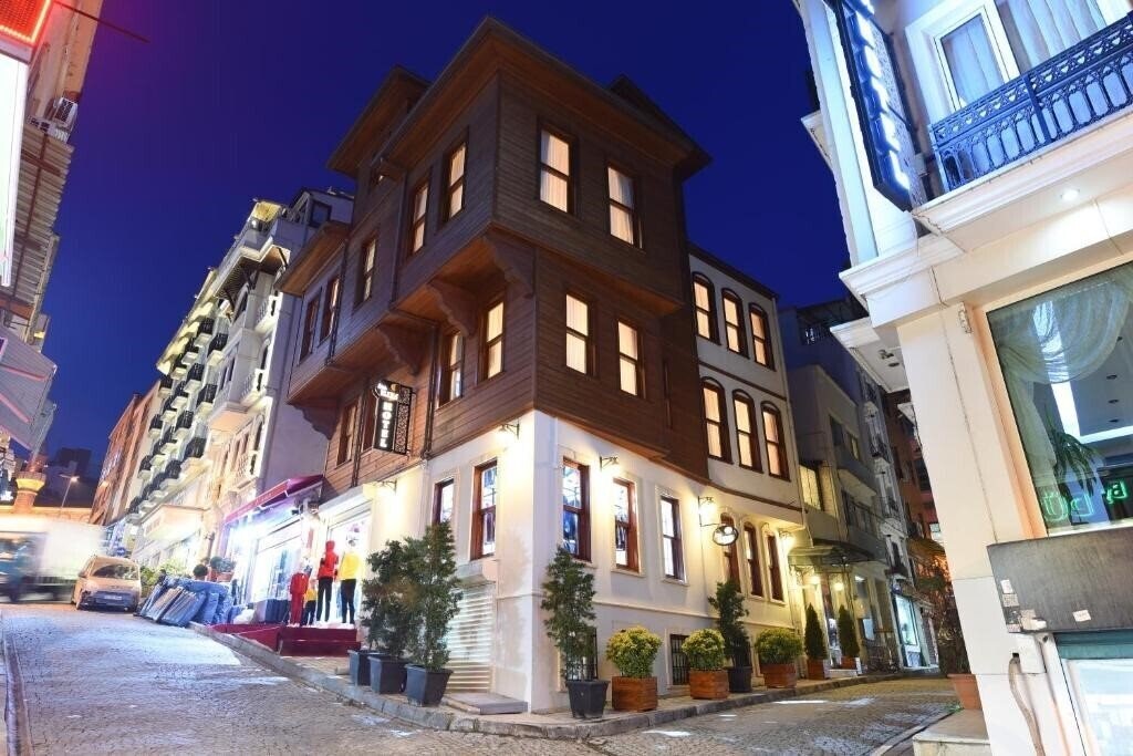 Hotel Elyka Hotel Istanbul (ex. Elyka Hotel Istanbul Boutique, Omer Bey Konak Hotel) 3*