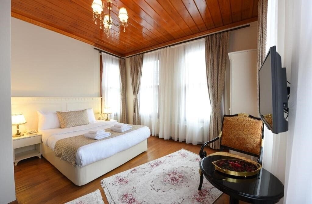Zdjęcia Elyka Hotel Istanbul (ex. Elyka Hotel Istanbul Boutique, Omer Bey Konak Hotel) 3*