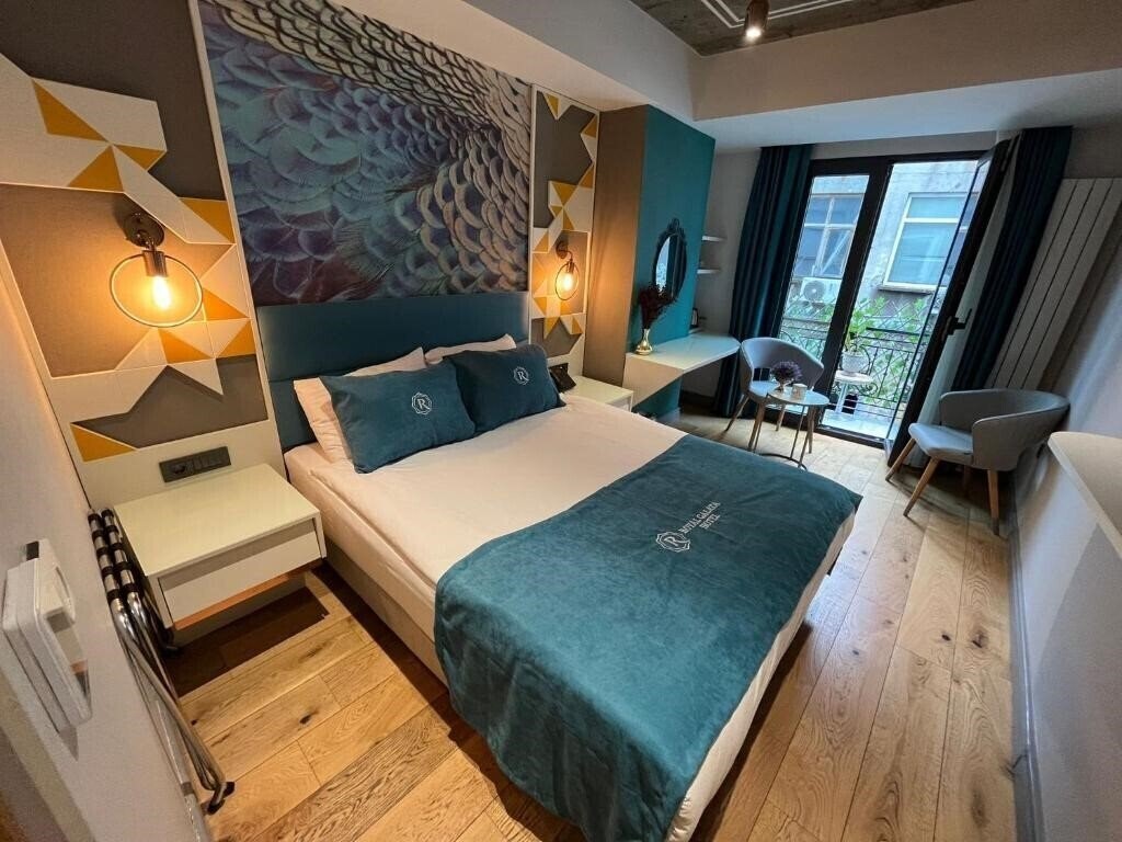 Фото Royal Galata Hotel 3*