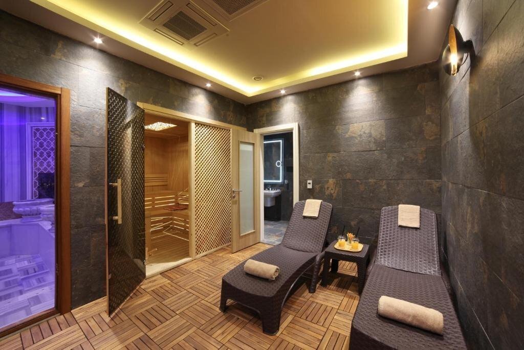 Фотография Pell Palace Hotel & SPA 3*