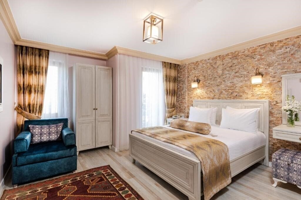 Отель Agora Guesthouse & Hostel (ex. Agora Guesthouse) 3*