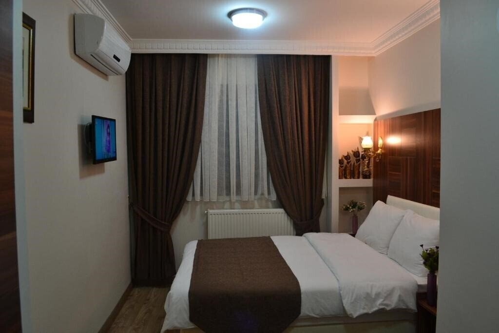 Отель Hotel Fatih 3*