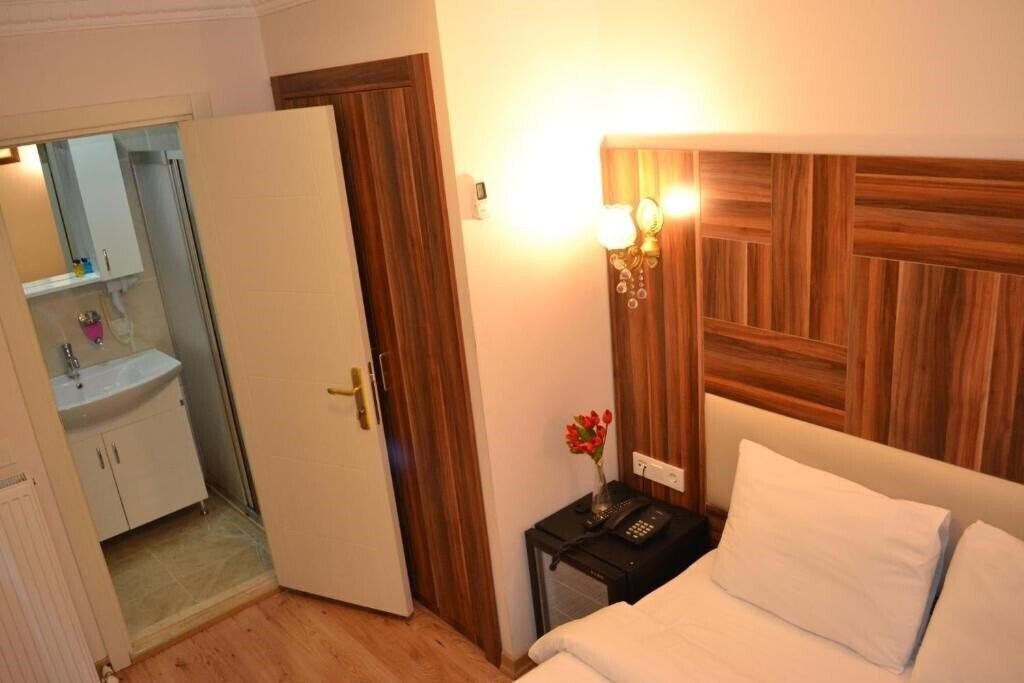 Фотография Hotel Fatih 3*
