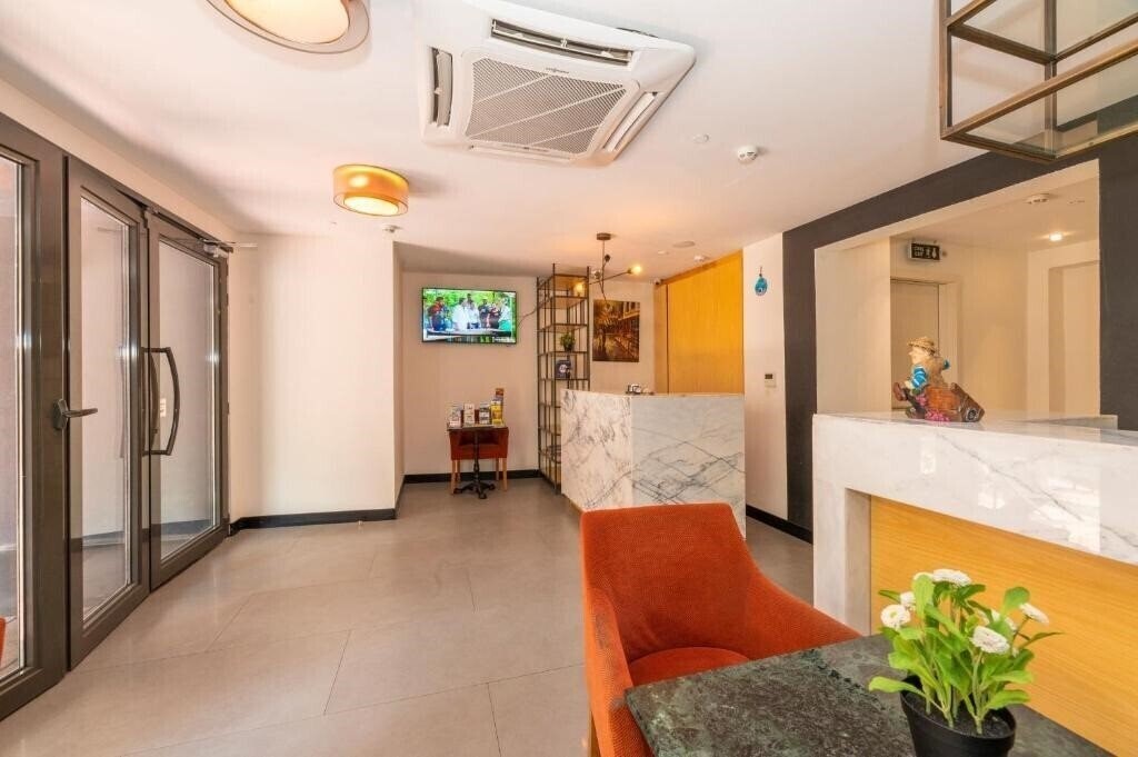 Фотографія Hotel V Plus Taksim 3*