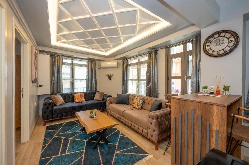 Готель Dorne Taksim Suite 3*