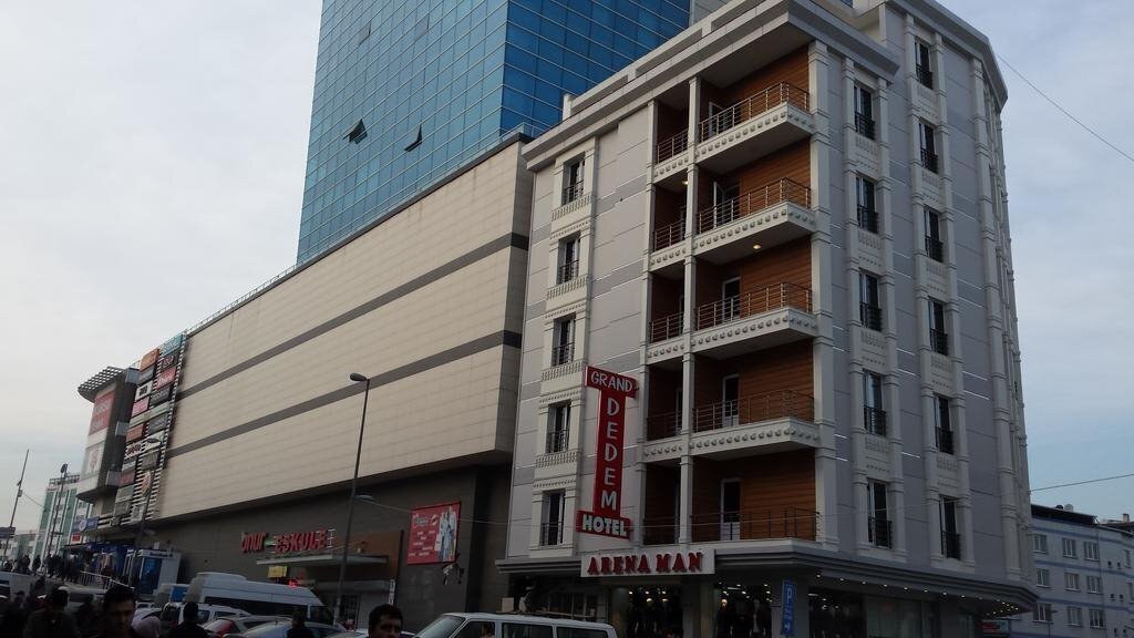 Готель Grand Dedem Hotel 3*